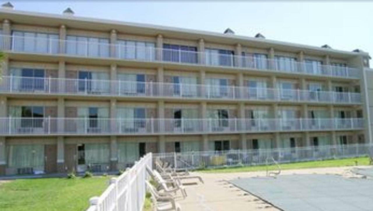 Ambassadors Inn & Suites Virginia Beach Exterior foto